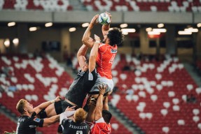 爱游戏app注册-英超激情碰撞：不同风格的技战术交锋，英超qg