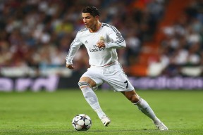 爱游戏体育入口-山西龙狮提升球权分配效率降低失误率，龙狮球员